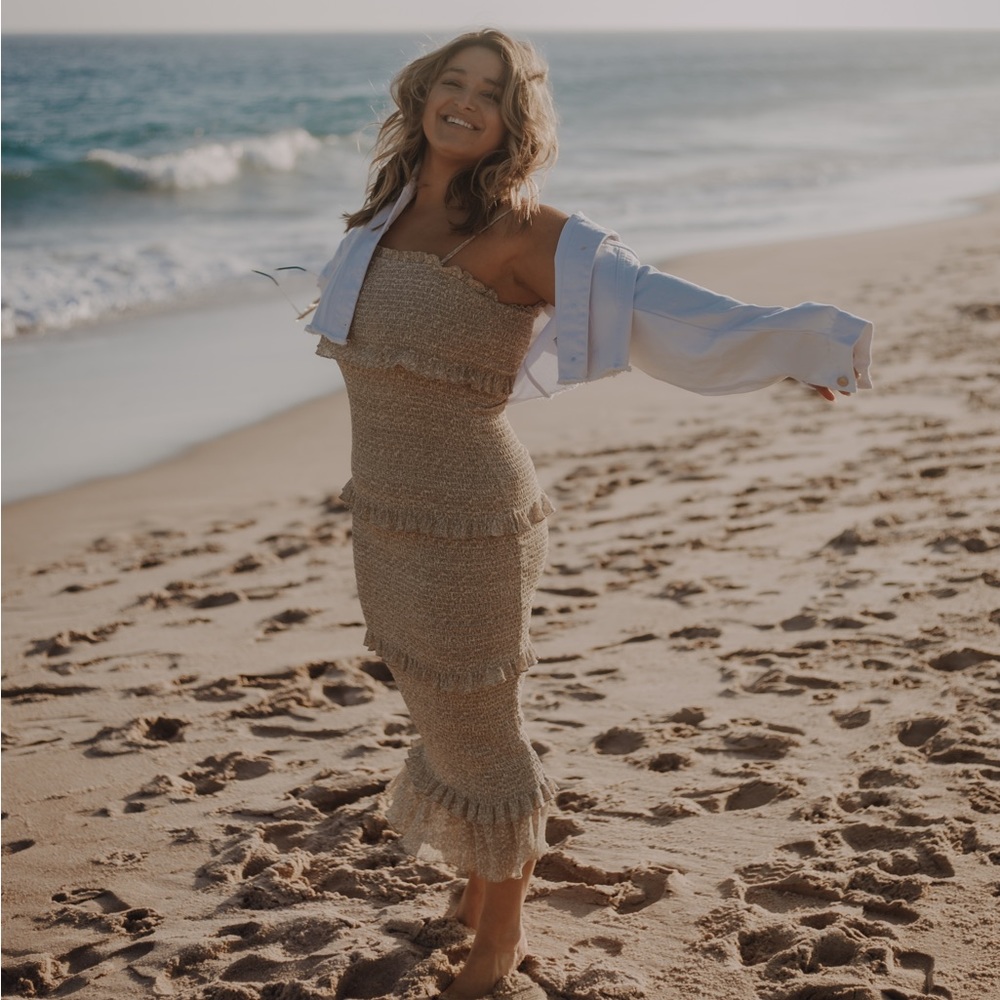 Vici tan body con midi dress with ruffles - worn once